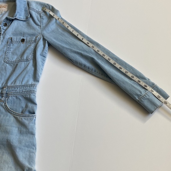 BillaBong long sleeve, size small, cotton. - Picture 8 of 9